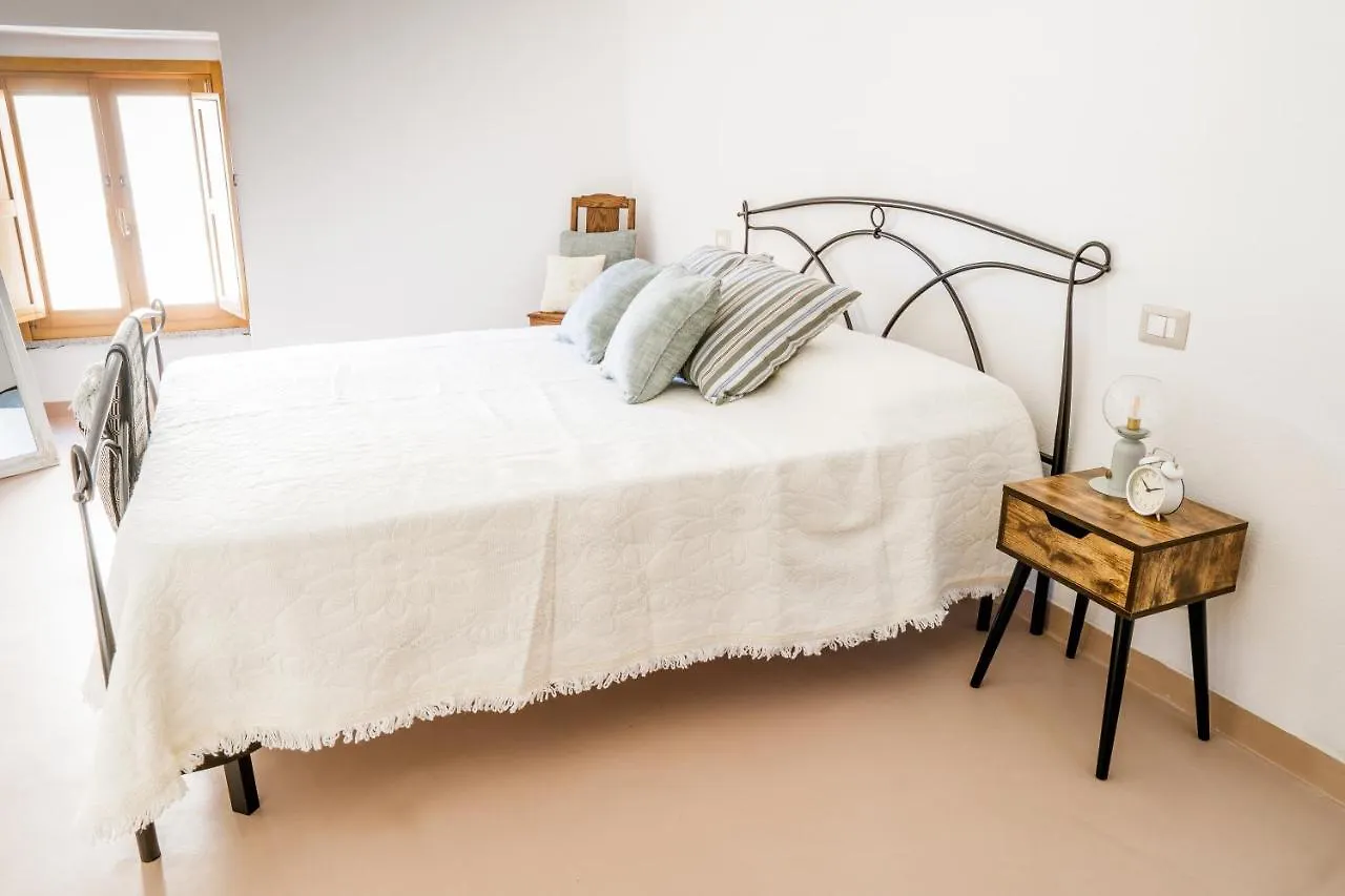 Semesterbostad Sa Rocca Villa Bosa
